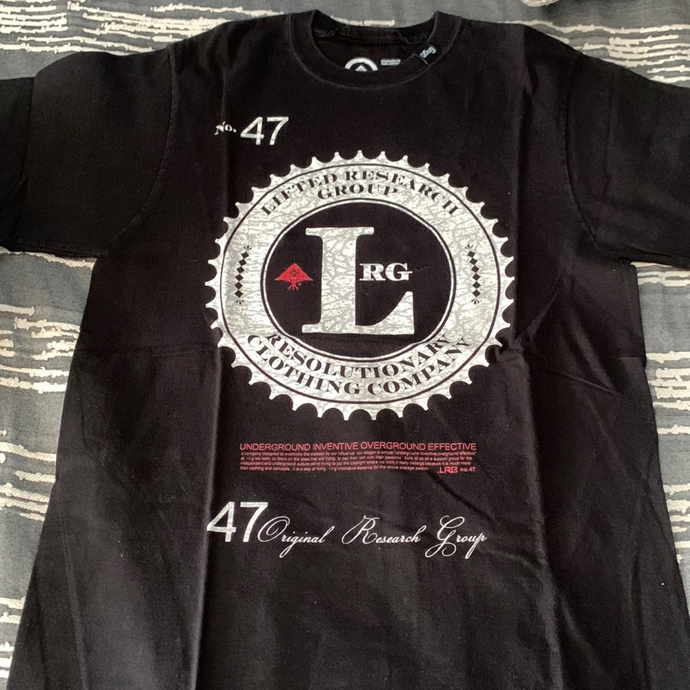LRG T-shirt, medium, great condition